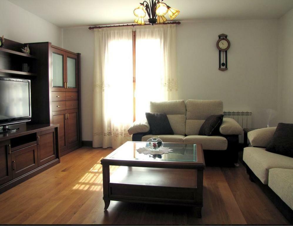 Casa Bentta Guest House Errazu ภายนอก รูปภาพ